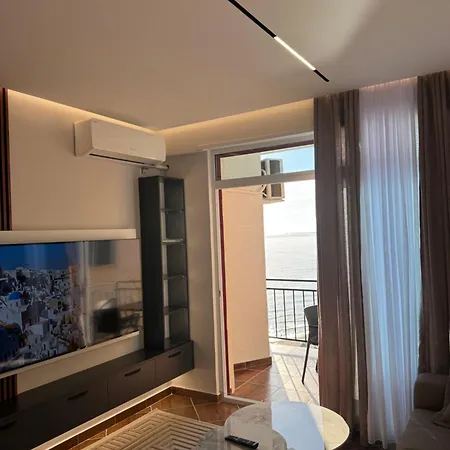 Vista Blu * Golem (Tirana)